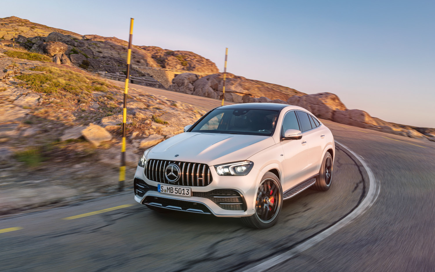 Mercedes Benz Gle Class Coupe Amg Gle 53 2021 Suv Drive